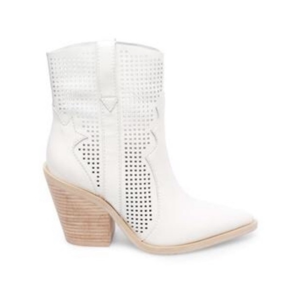 Steve Madden Violet White Leather boot - Picture 5 of 8
